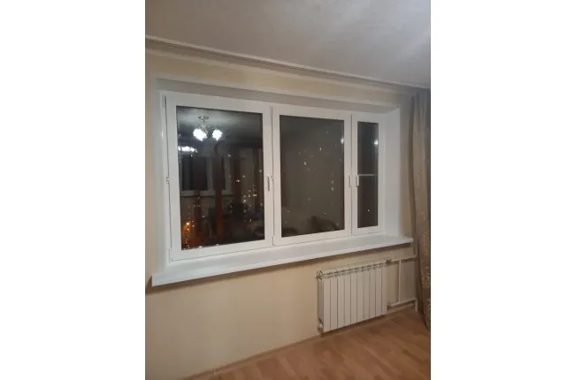 Установка балконного блока и трехстворчатого окна Rehau Grazio